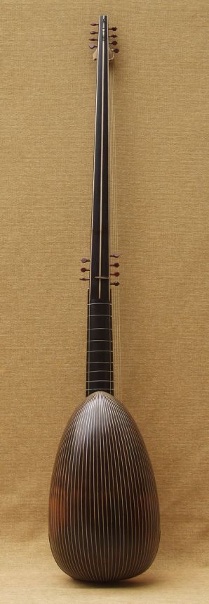 Theorbo after Buechenberg